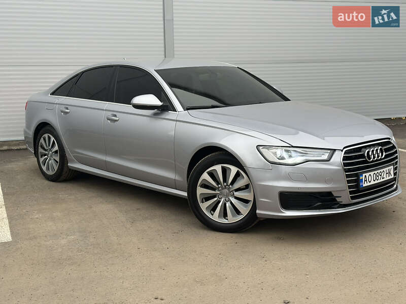 Седан Audi A6 2015 в Ужгороді