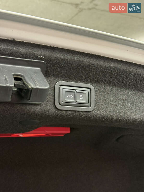 Седан Audi A6 2020 в Одесі