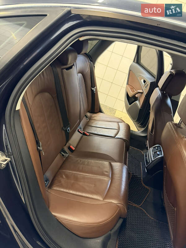 Седан Audi A6 2014 в Полтаве