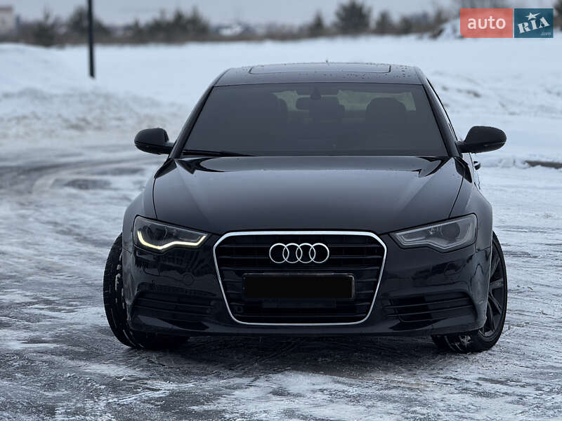 Седан Audi A6 2013 в Ровно