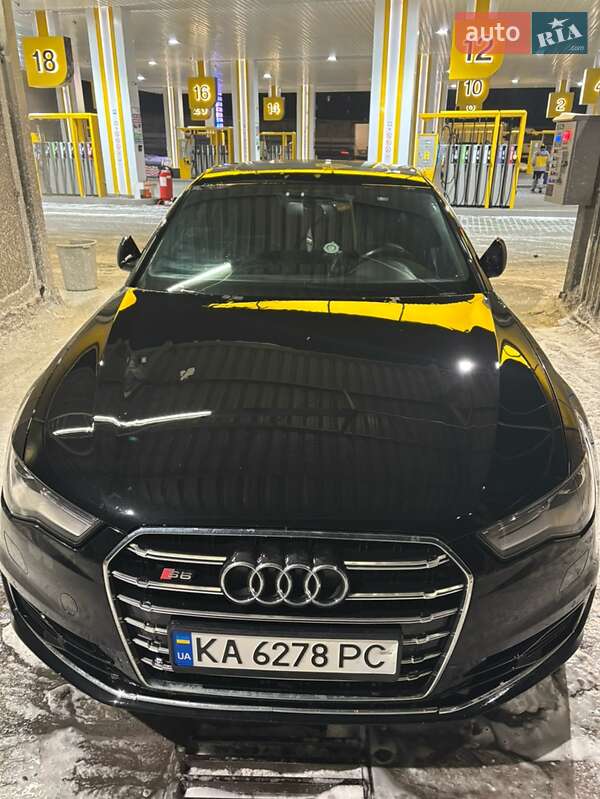Седан Audi A6 2016 в Киеве
