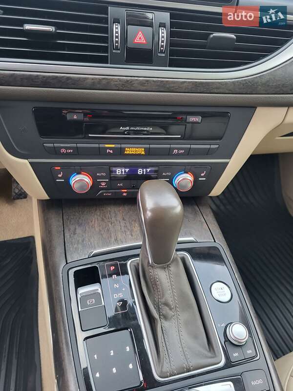 Седан Audi A6 2016 в Тернополі