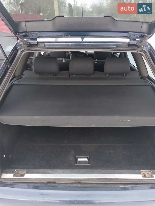 Універсал Audi A6 1996 в Новій Ушиці