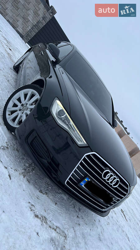 Седан Audi A6 2015 в Березному