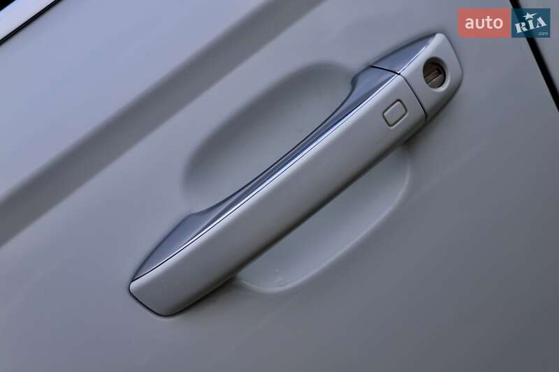 Седан Audi A6 2014 в Трускавце