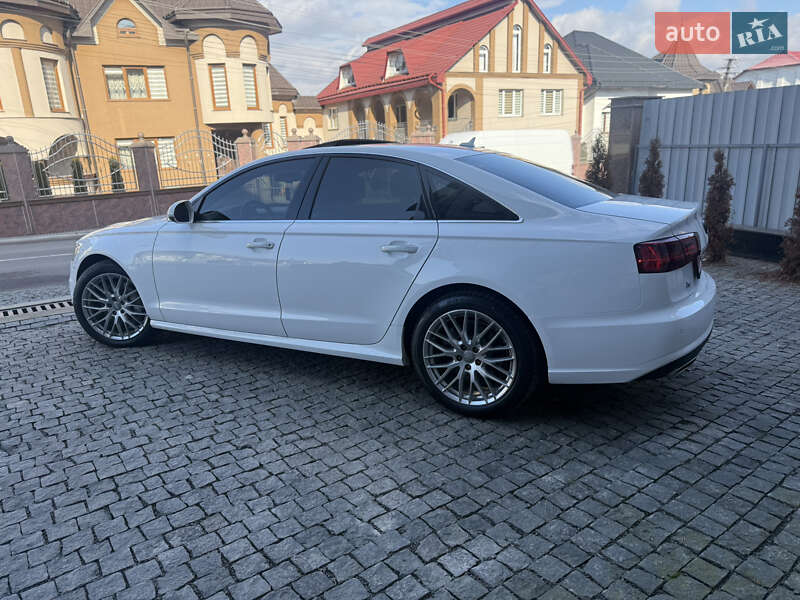 Седан Audi A6 2015 в Тячеве