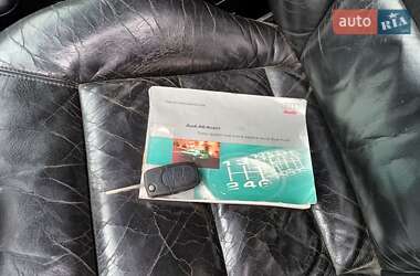 Универсал Audi A6 2001 в Носовке