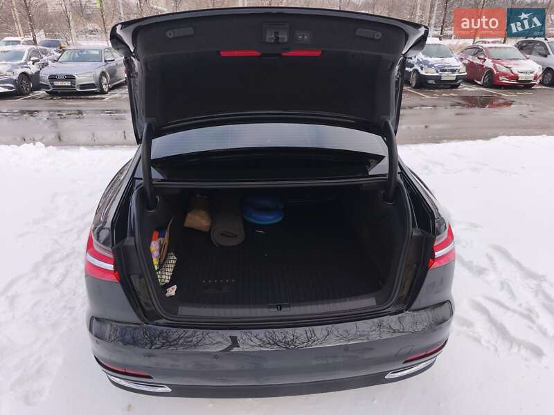 Седан Audi A6 2021 в Києві