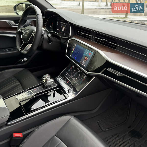 Седан Audi A6 2019 в Днепре