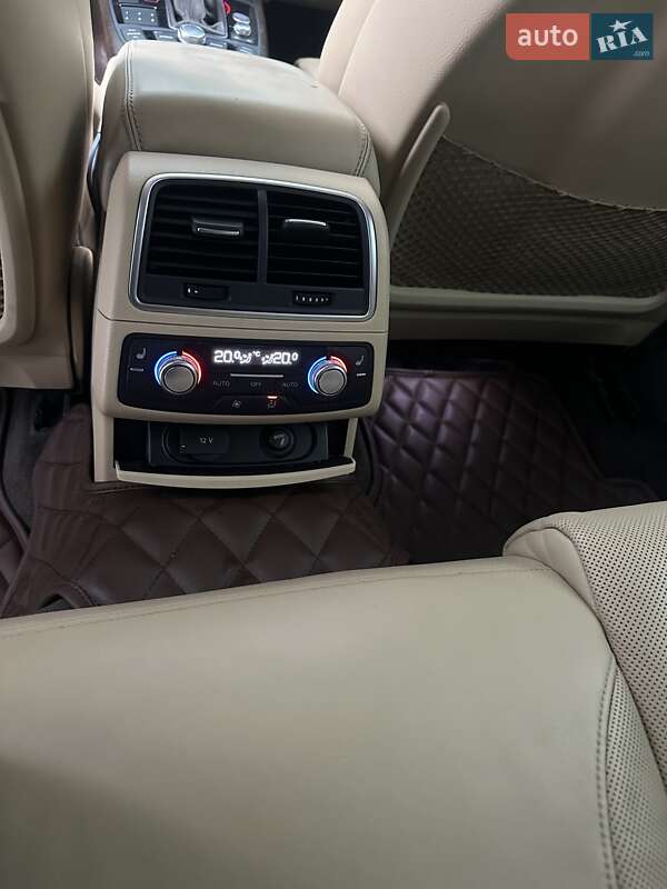 Седан Audi A6 2011 в Кременчуці