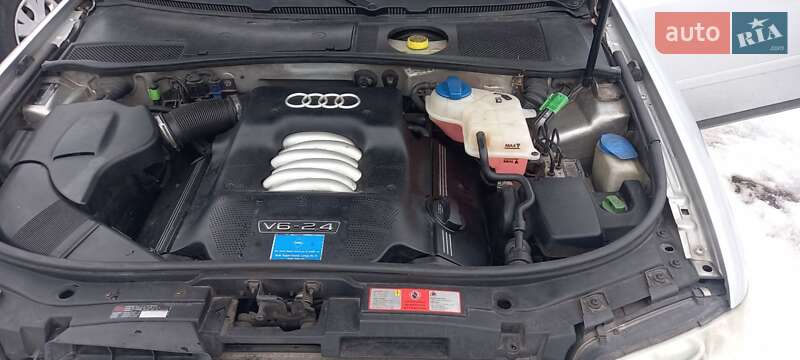 Седан Audi A6 2002 в Киеве