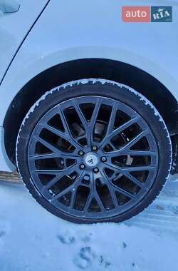 Седан Audi A6 2013 в Костополе