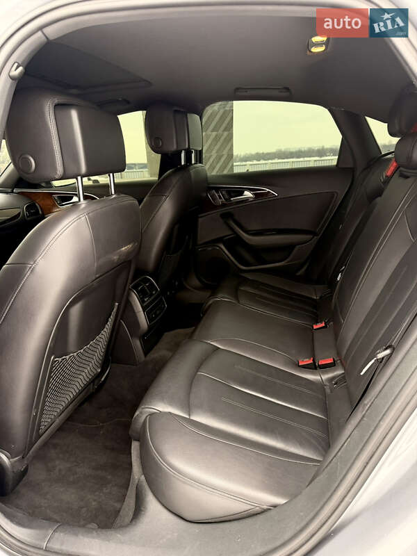 Седан Audi A6 2015 в Киеве