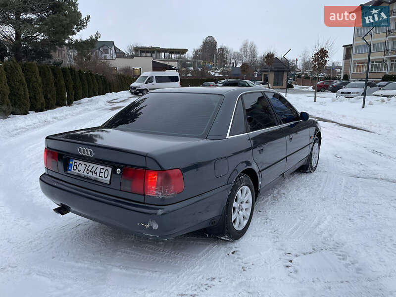 Седан Audi A6 1995 в Львові