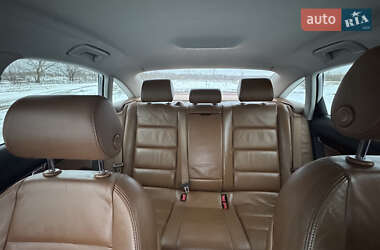 Седан Audi A6 2004 в Гоще