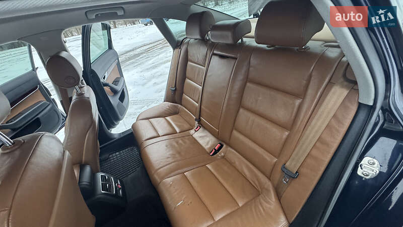 Седан Audi A6 2004 в Гощі