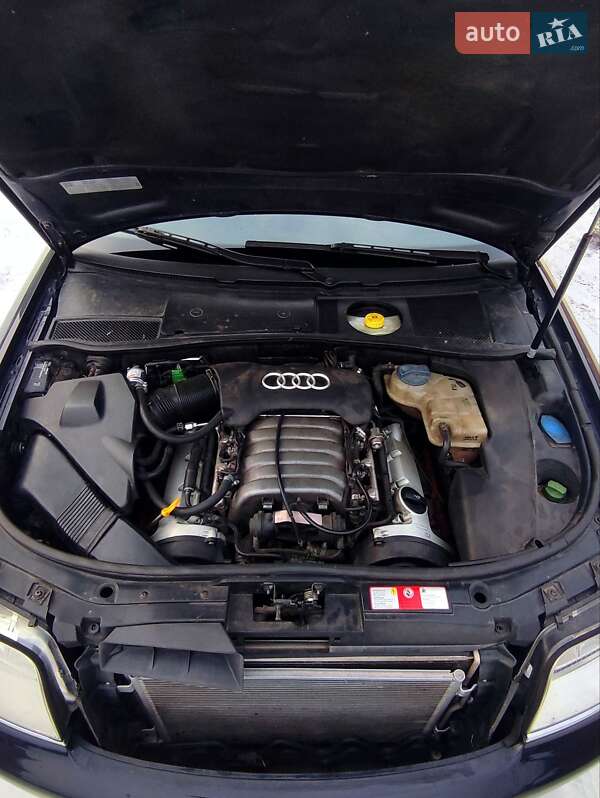 Седан Audi A6 2002 в Шептицькому