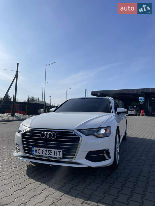 Седан Audi A6 2019 в Луцке