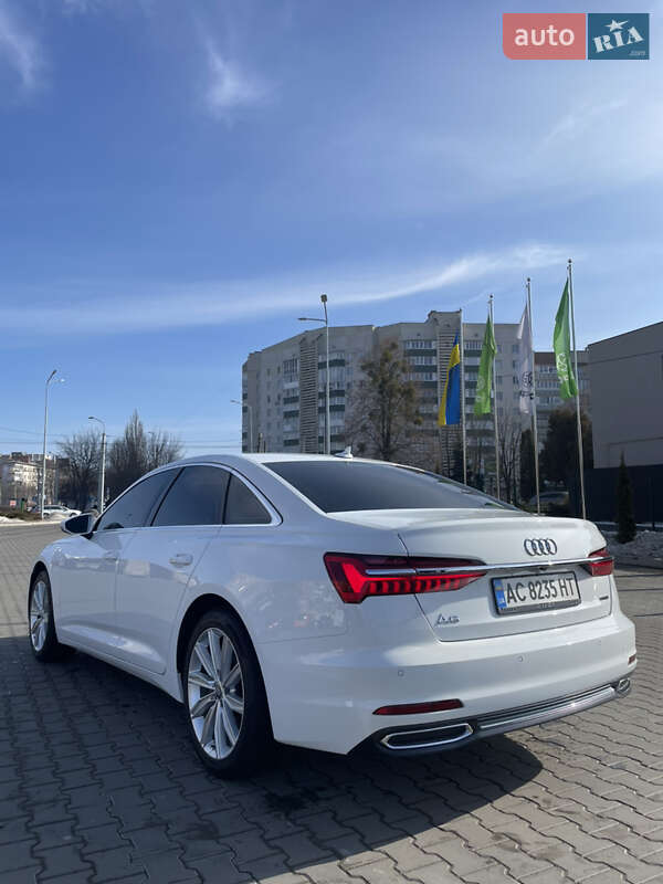 Седан Audi A6 2019 в Луцке