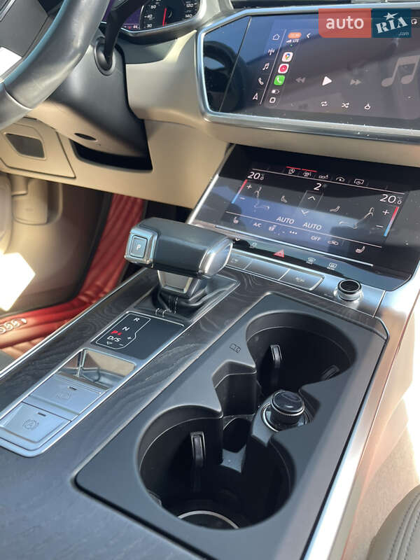 Седан Audi A6 2019 в Луцке