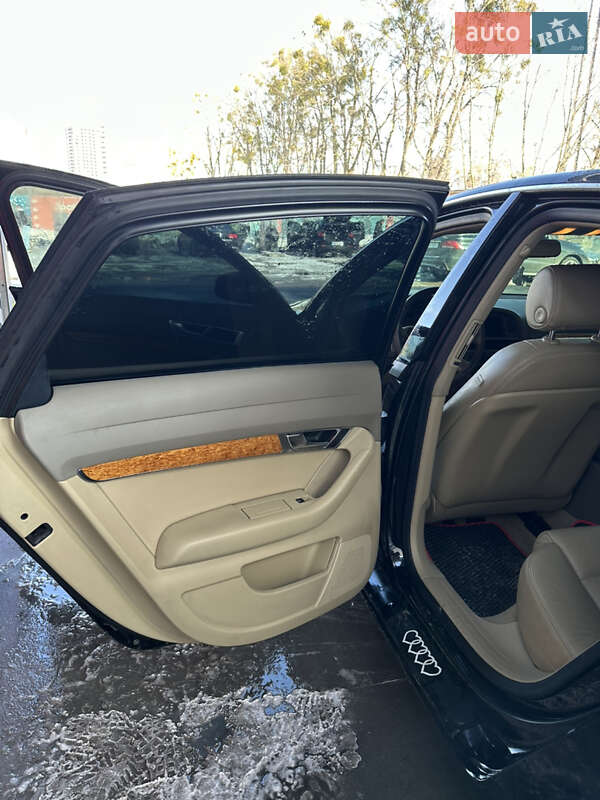 Седан Audi A6 2006 в Киеве