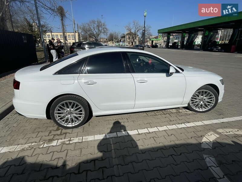 Седан Audi A6 2015 в Одессе