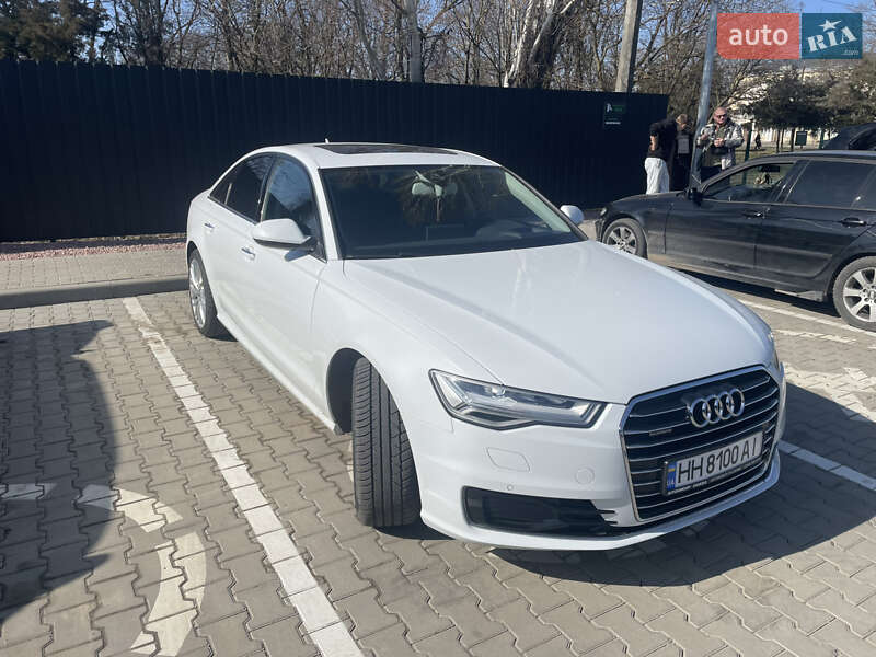 Седан Audi A6 2015 в Одессе