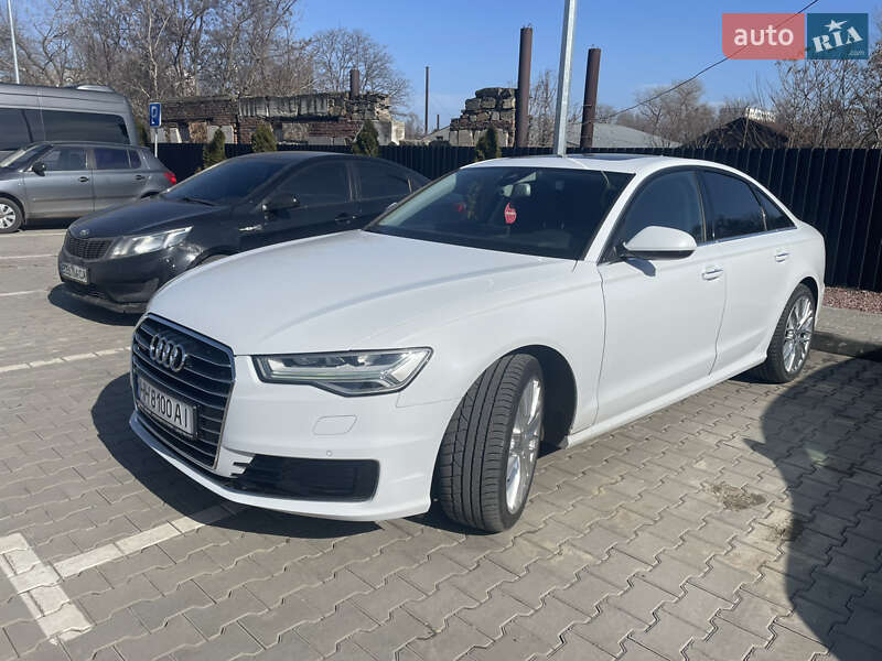 Седан Audi A6 2015 в Одессе
