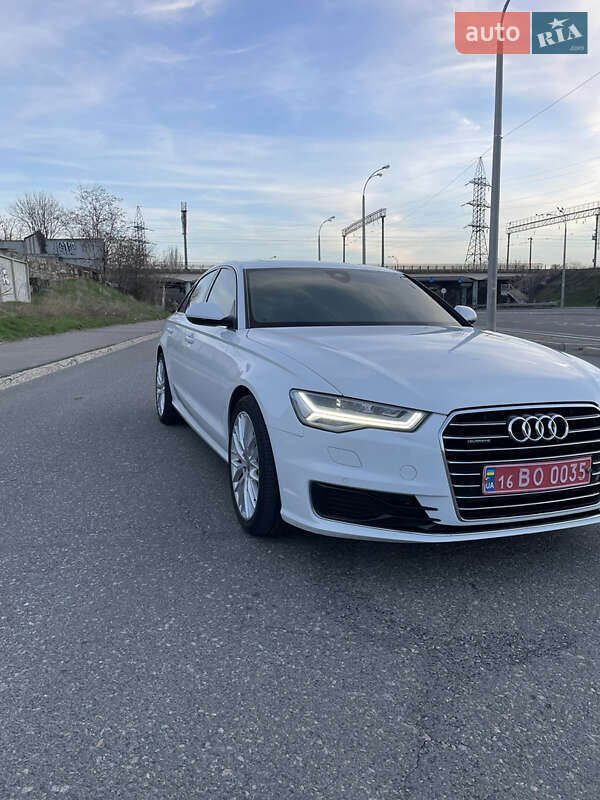 Седан Audi A6 2015 в Одессе