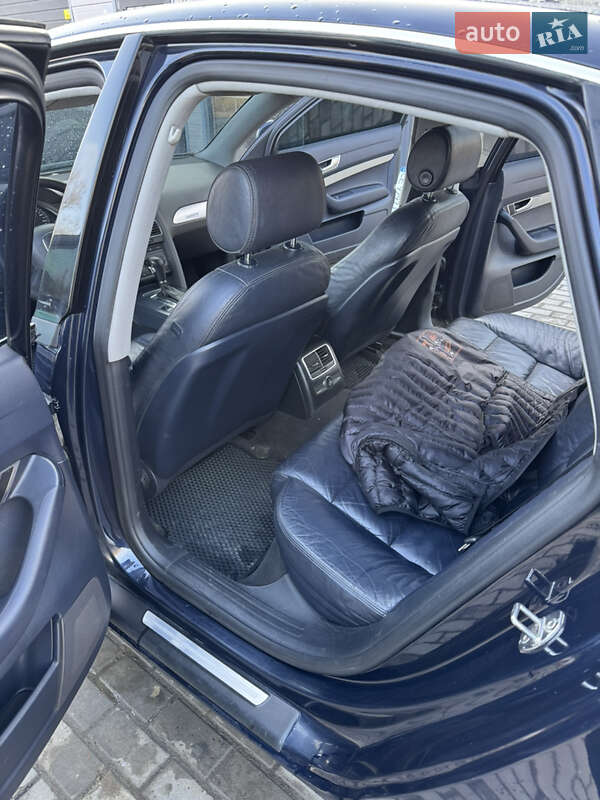Седан Audi A6 2006 в Новоселице