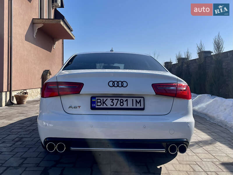 Седан Audi A6 2014 в Рівному