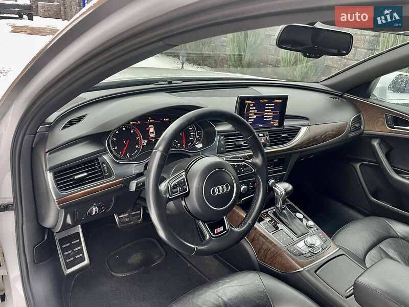 Седан Audi A6 2014 в Рівному