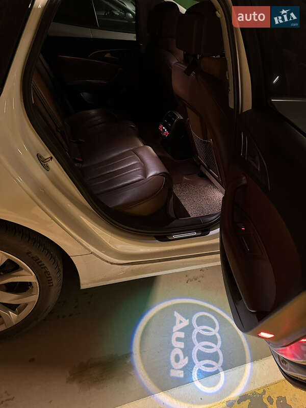 Седан Audi A6 2015 в Шептицькому