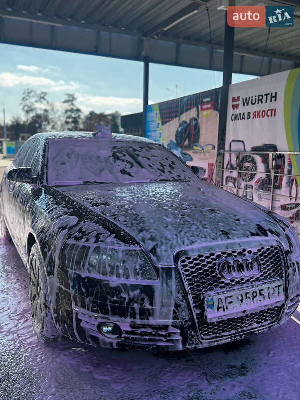 Седан Audi A6 2004 в Кременчуге