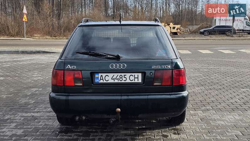Универсал Audi A6 1996 в Шацке