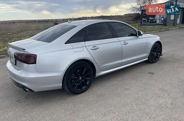 Седан Audi A6 2014 в Татарбунарах