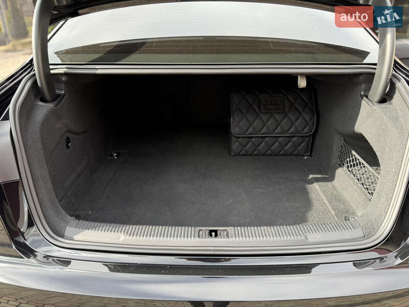 Седан Audi A6 2015 в Івано-Франківську