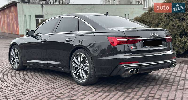 Седан Audi A6 2018 в Днепре