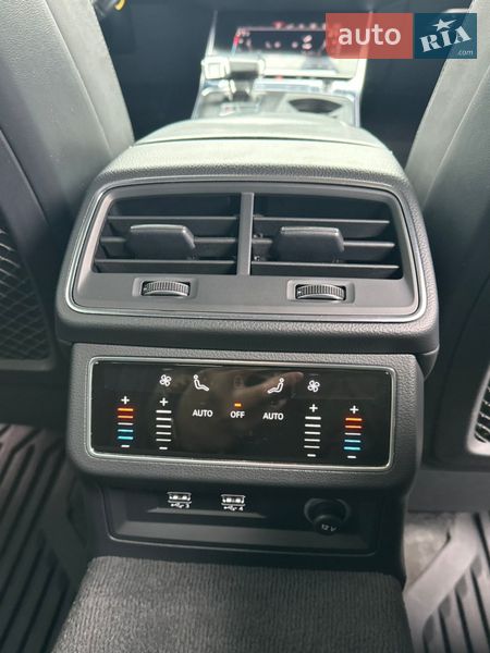 Седан Audi A6 2018 в Днепре