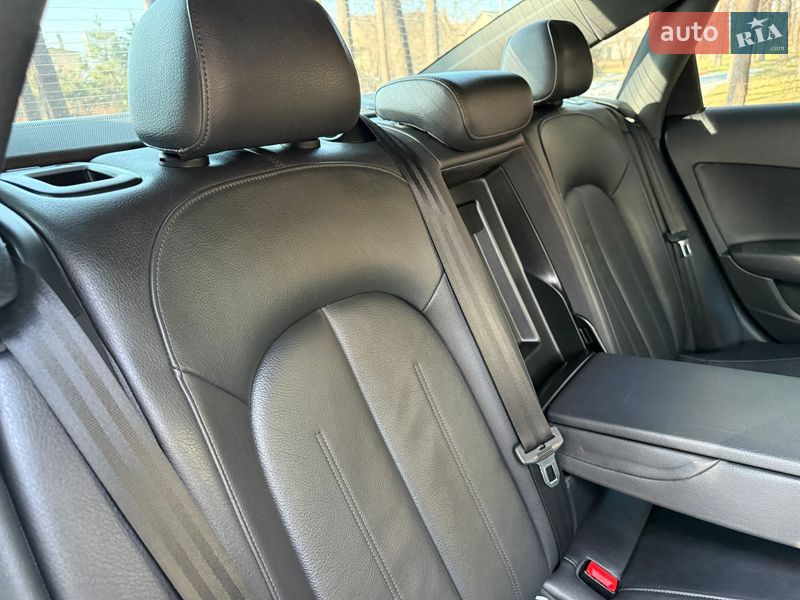 Седан Audi A6 2014 в Киеве