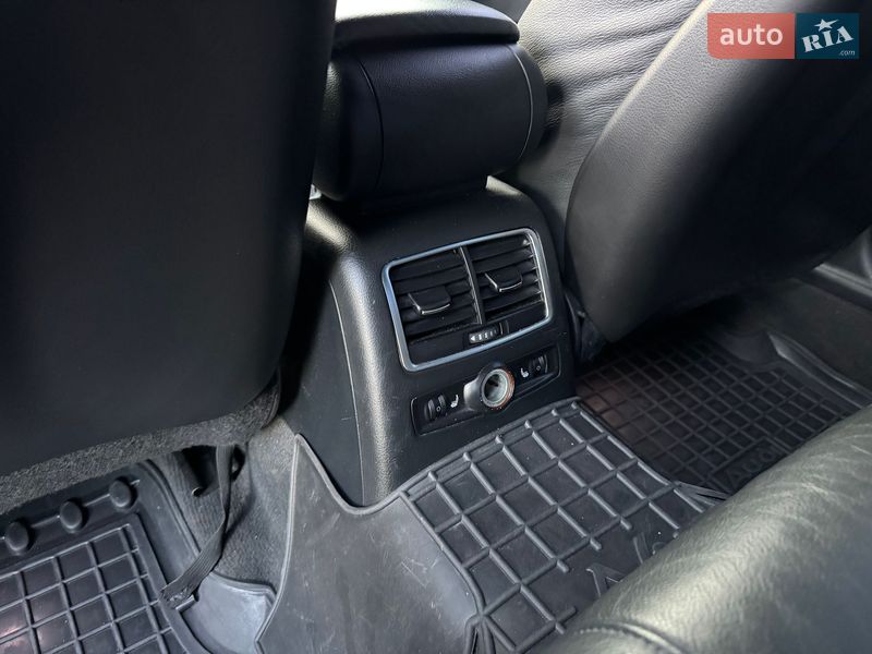 Седан Audi A6 2008 в Сарнах