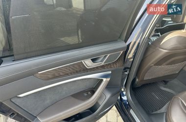 Седан Audi A6 2022 в Львове