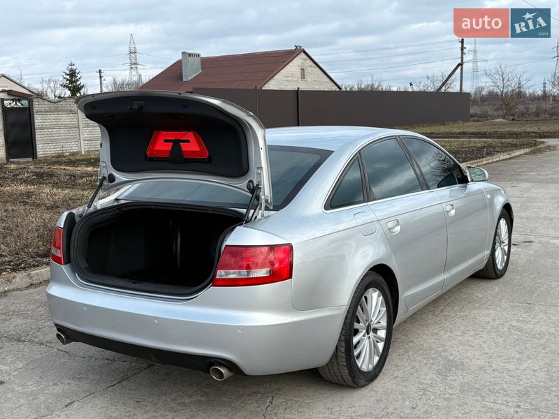 Седан Audi A6 2005 в Кривом Роге