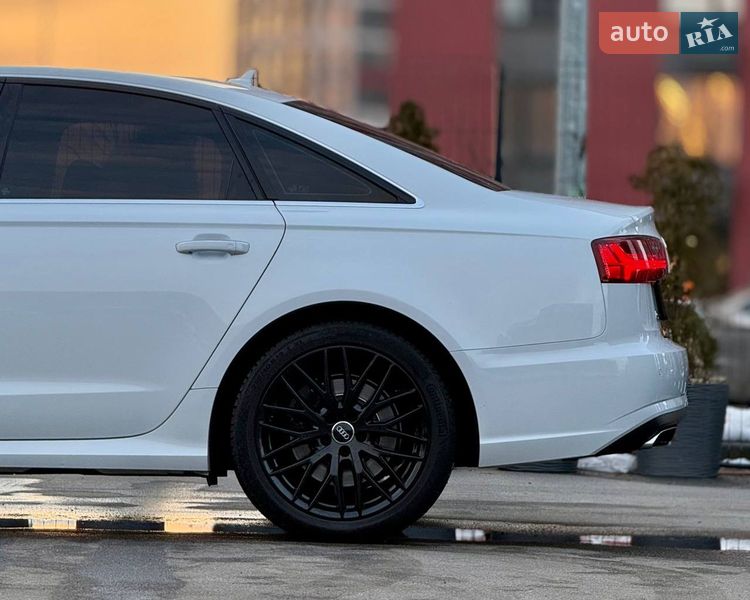 Седан Audi A6 2016 в Киеве