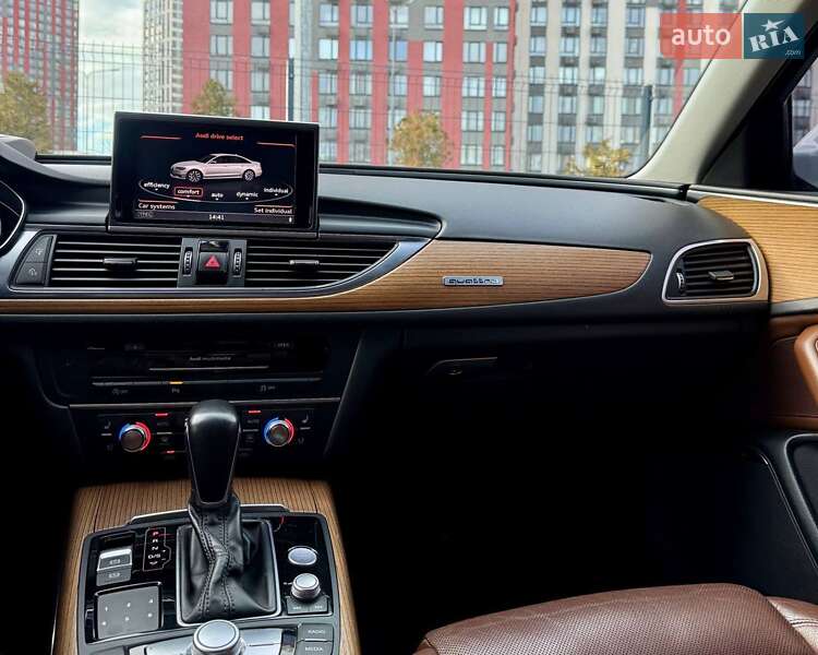 Седан Audi A6 2016 в Киеве