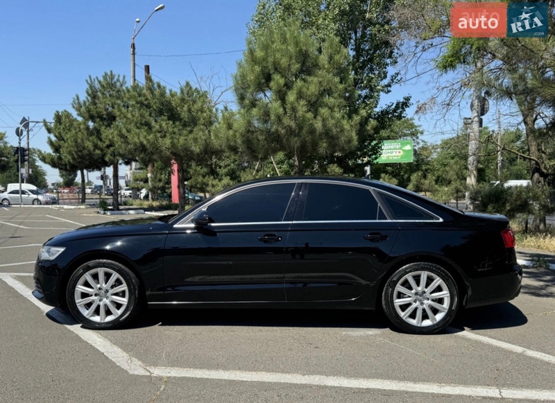 Седан Audi A6 2012 в Киеве