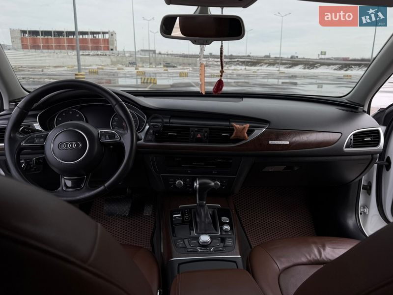 Седан Audi A6 2013 в Львове