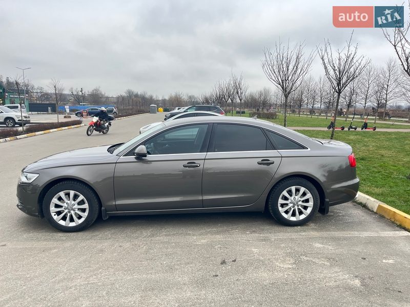 Седан Audi A6 2012 в Ірпені
