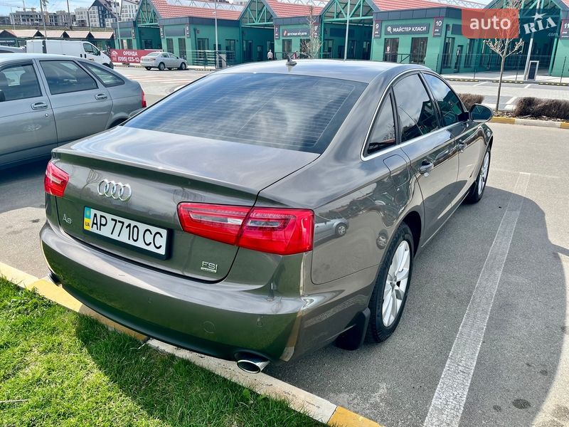 Седан Audi A6 2012 в Ірпені