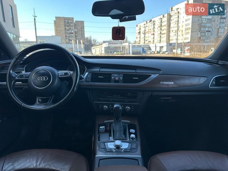 Седан Audi A6 2015 в Хмельницком